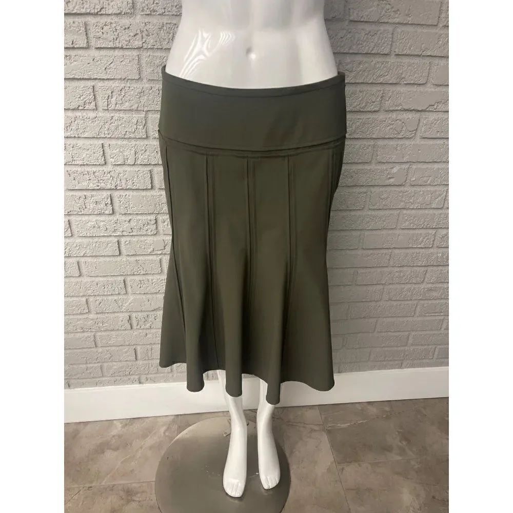 Anne Klein Green Stretch Pleaded Swing Skirt Size 8P